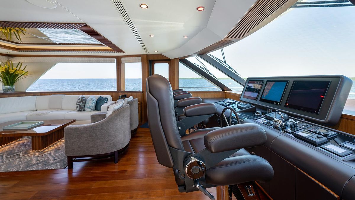 2016 Ocean Alexander 100 
