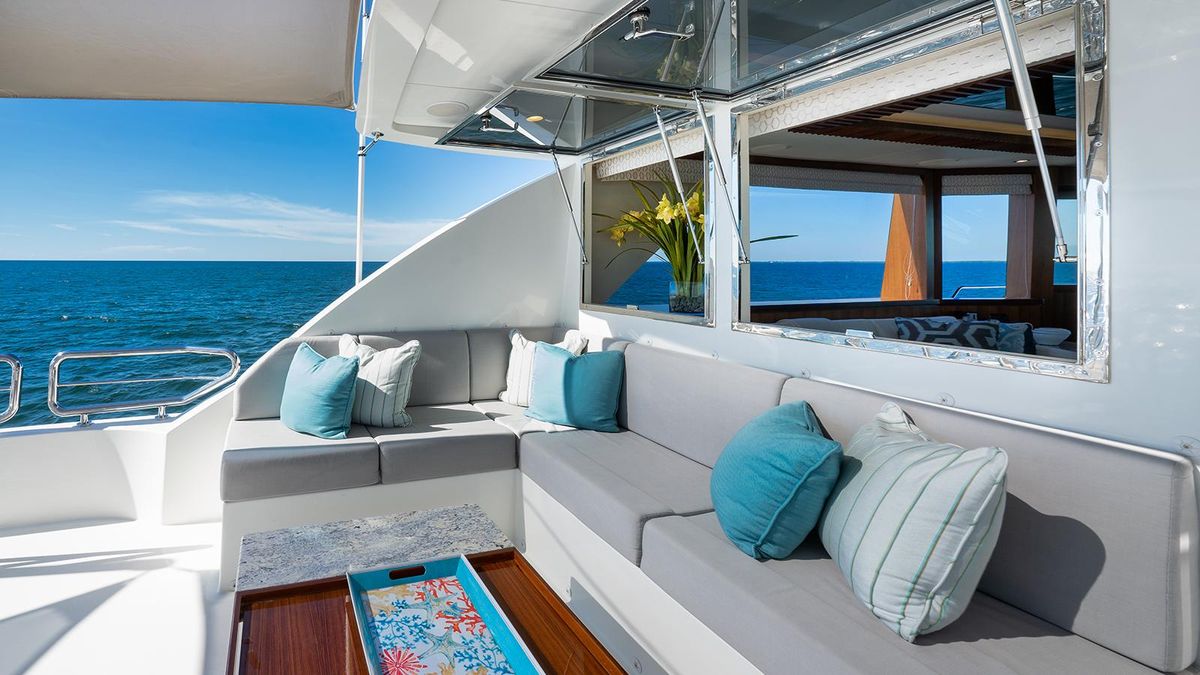 2016 Ocean Alexander 100 