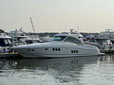 2009 60' Sea Ray-60 Sundancer Spring Lake, MI, US