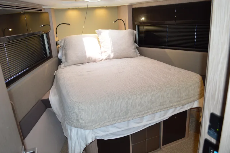 Amici Yacht Photos Pics 