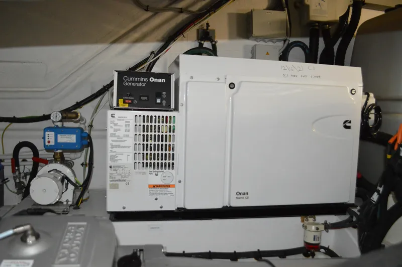 Amici Yacht Photos Pics 