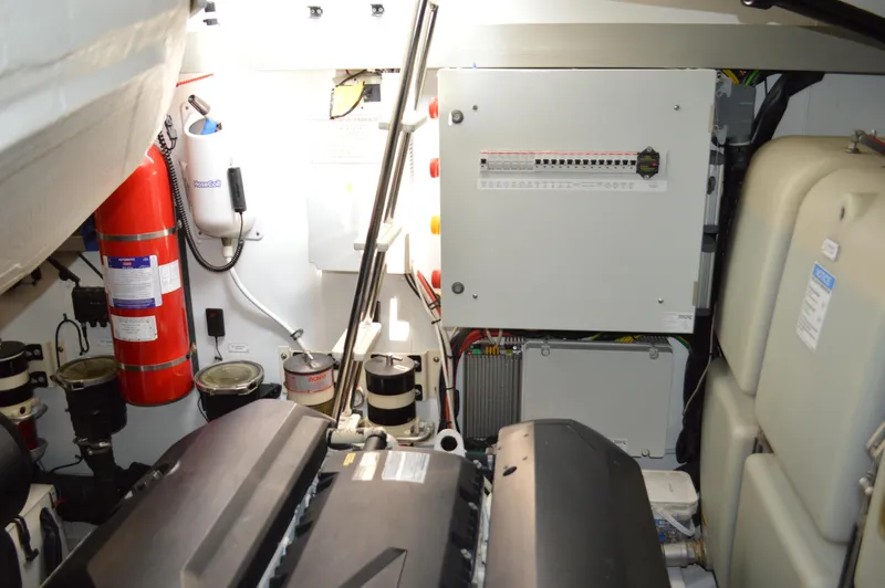 Amici Yacht Photos Pics 