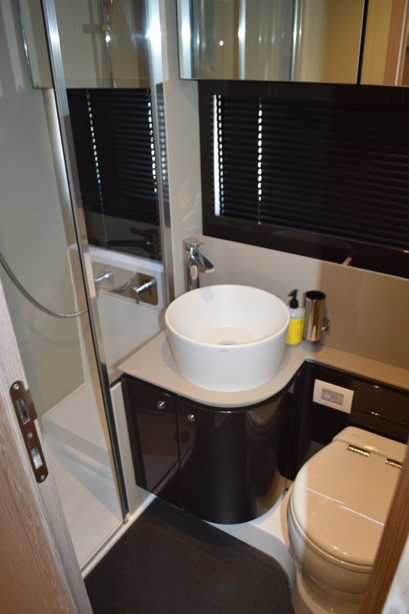 2019 Azimut 51 