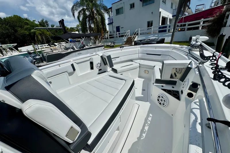  Yacht Photos Pics 2021 Blackfin 332 CC boat interior with spacious seating and modern amenities.