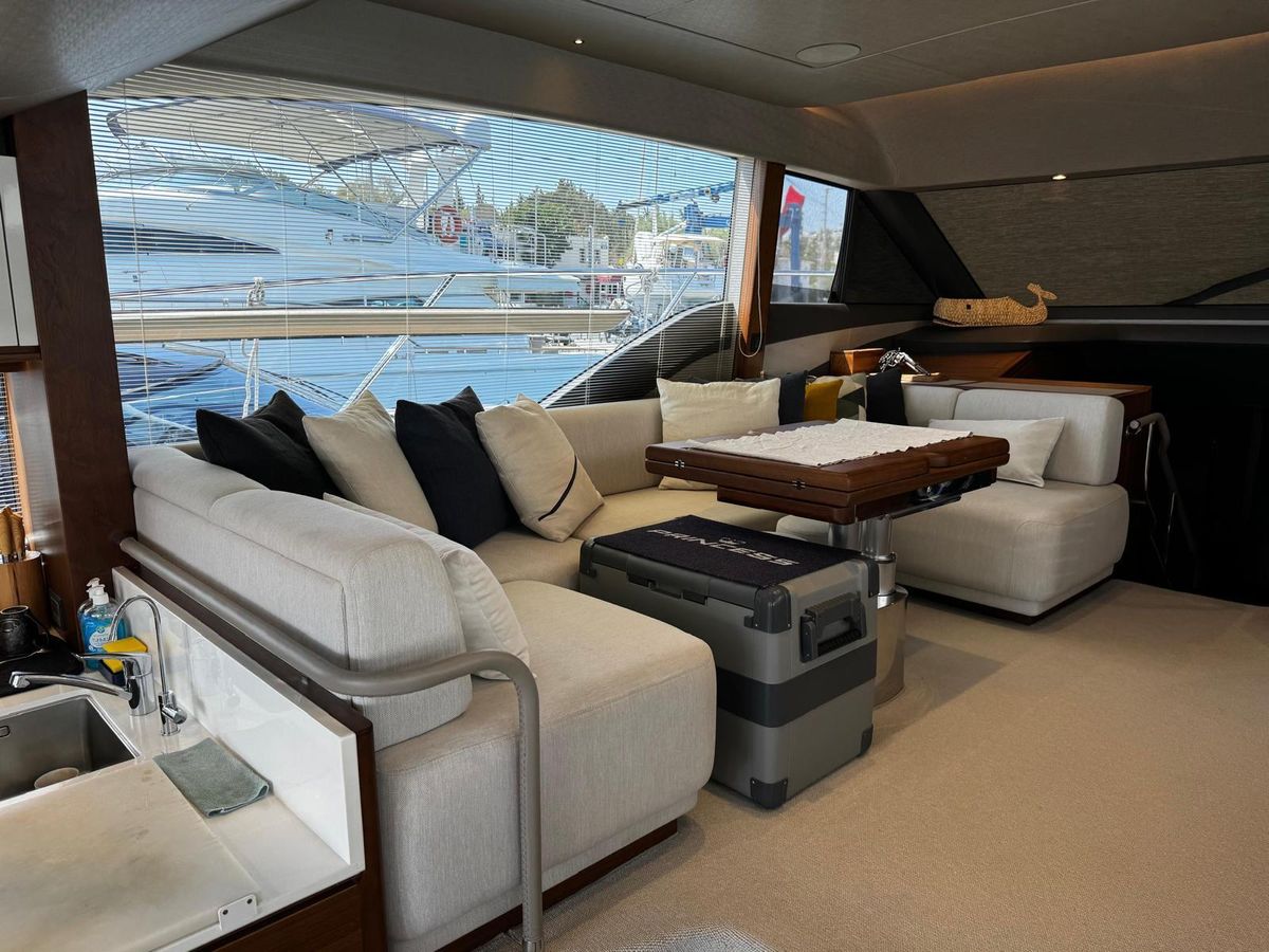 2021 Princess 57 