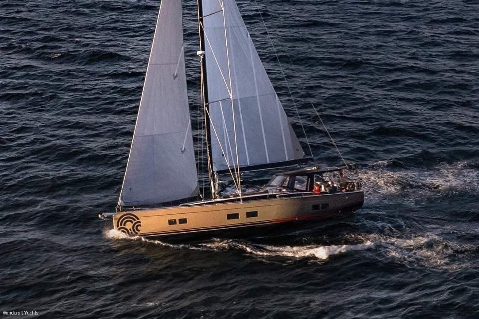 Hanse 548