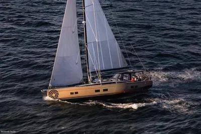 Hanse 548