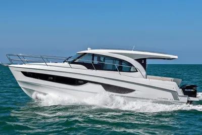 Beneteau Antares 11
