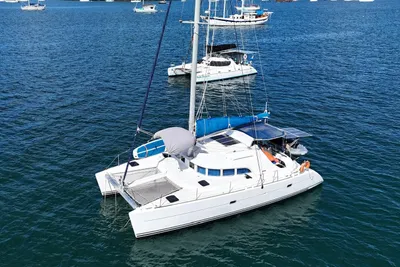 2004 Lagoon 380