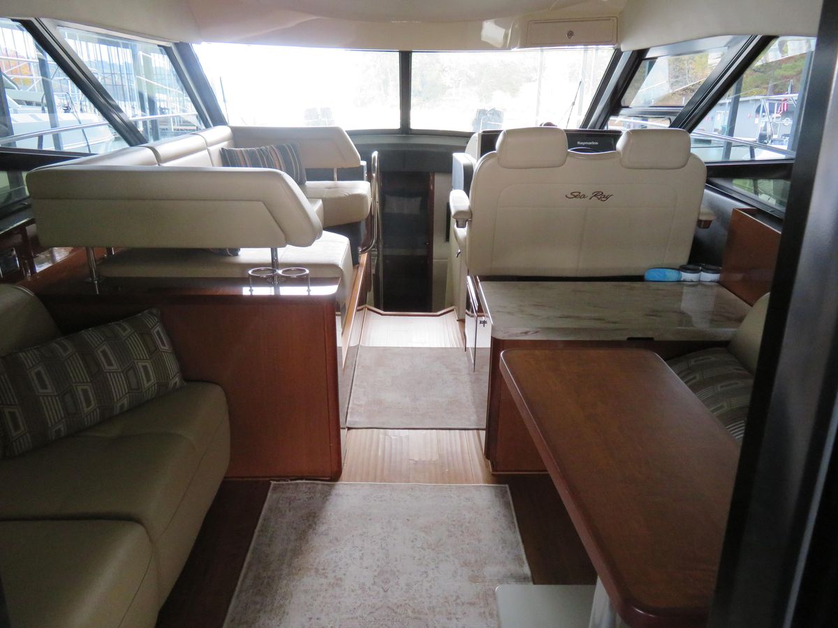 2015 Sea Ray 47 