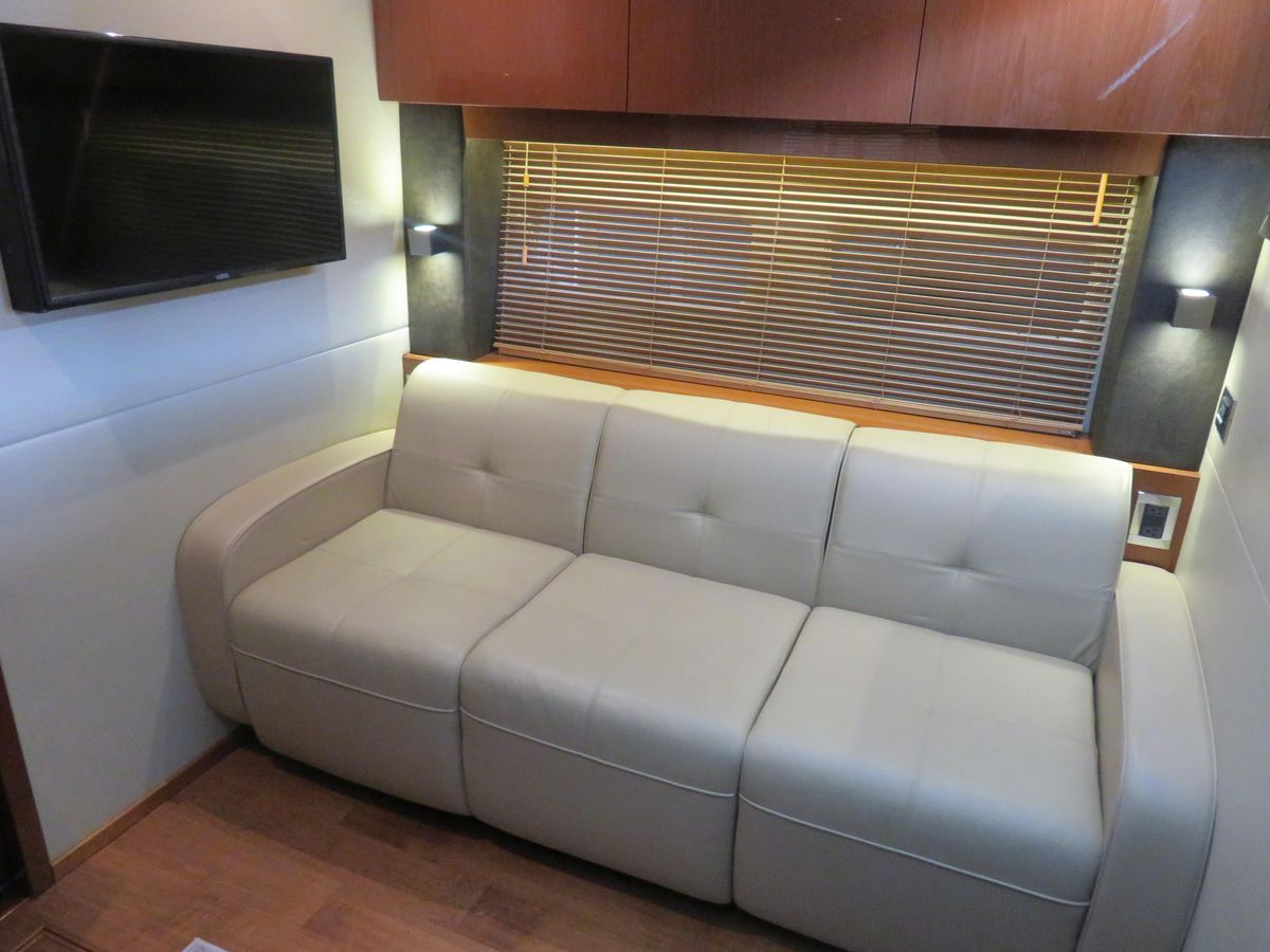 2015 Sea Ray 47 