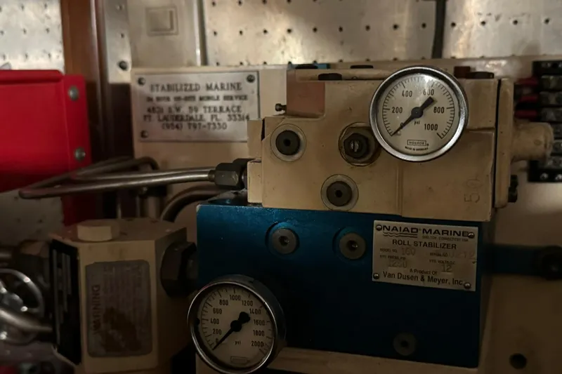 Sandial Yacht Photos Pics Naiad Marine roll stabilizer system with pressure gauges on a 1991 DeFever 44 yacht.