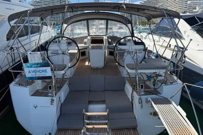 2018 Jeanneau Yacht 54