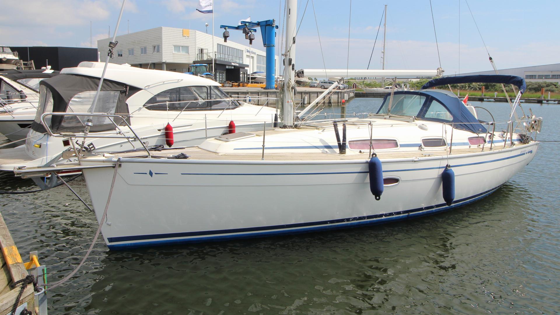 bavaria-35-cruiser-11m-2009-sonstige-segelboote-boot24