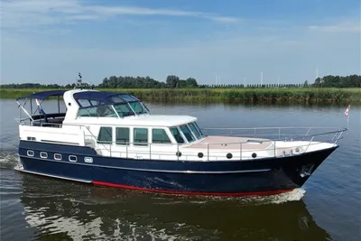 2004 Vripack Spiegelkotter 13.50