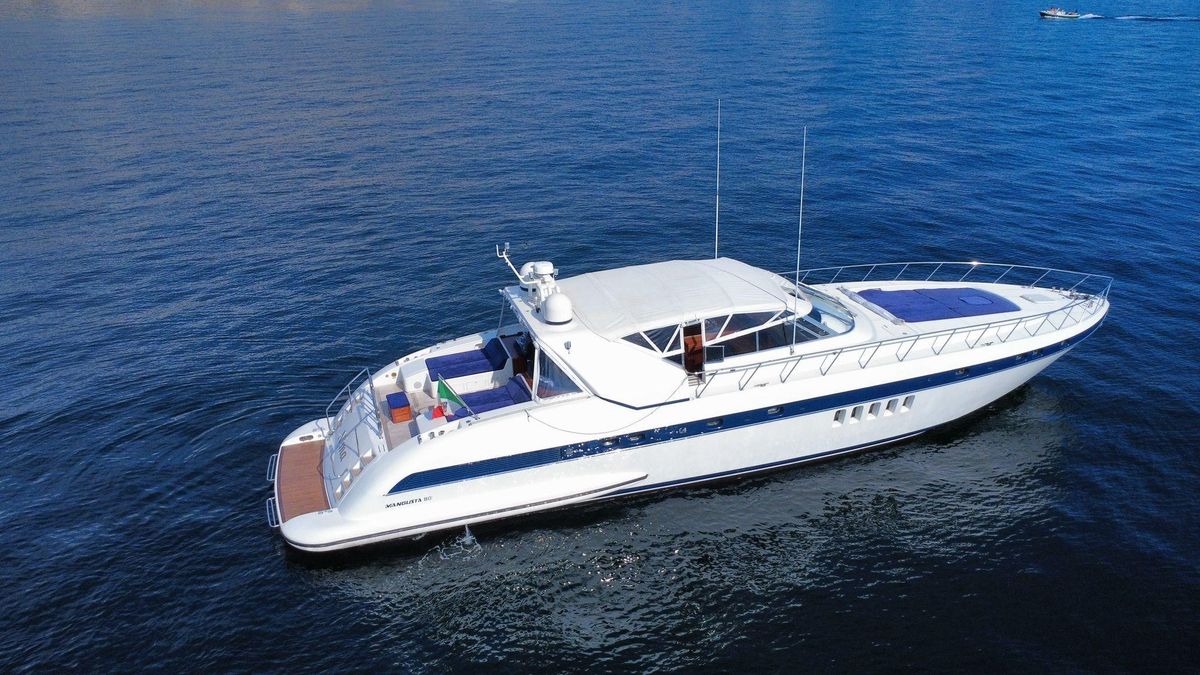 2005 Mangusta 82 
