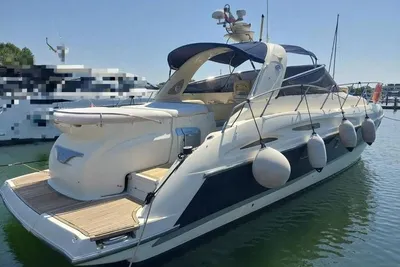 2006 Cranchi Mediterranee 47