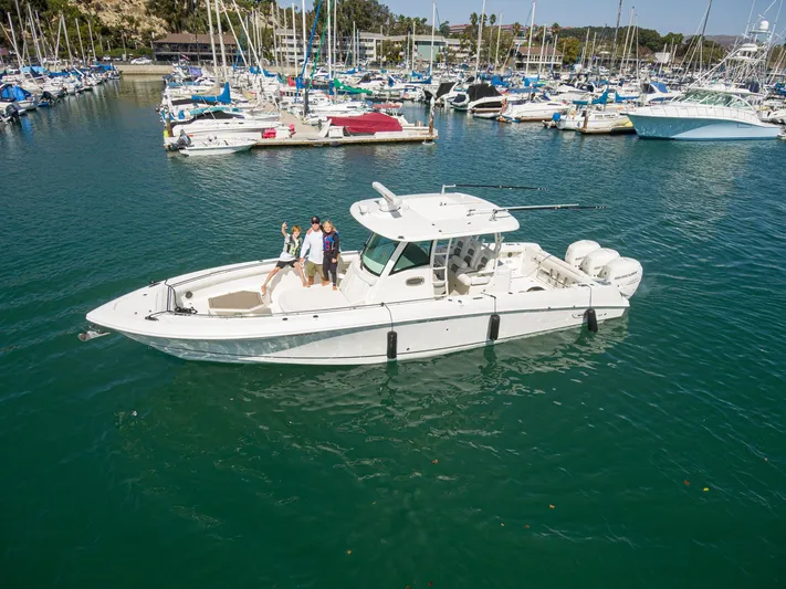 Nothing But Net Yacht Photos Pics 2016 Boston Whaler 350 Outrage in harbor with passengers.