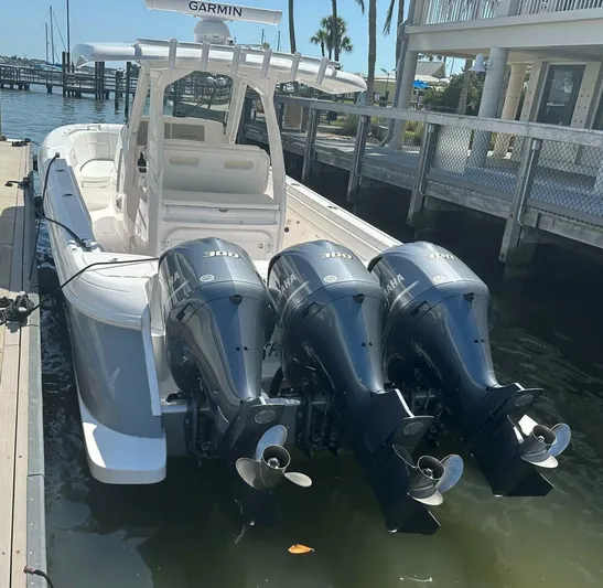 Castor Oil Yacht Photos Pics 