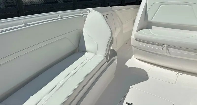 Castor Oil Yacht Photos Pics 