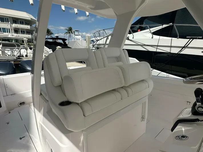 Castor Oil Yacht Photos Pics 