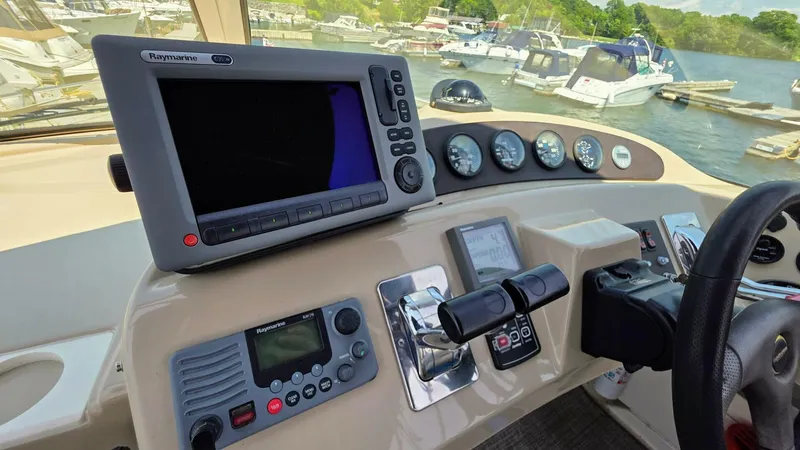  Yacht Photos Pics Control panel of a 2005 Carver 36 Mariner yacht with navigation equipment.