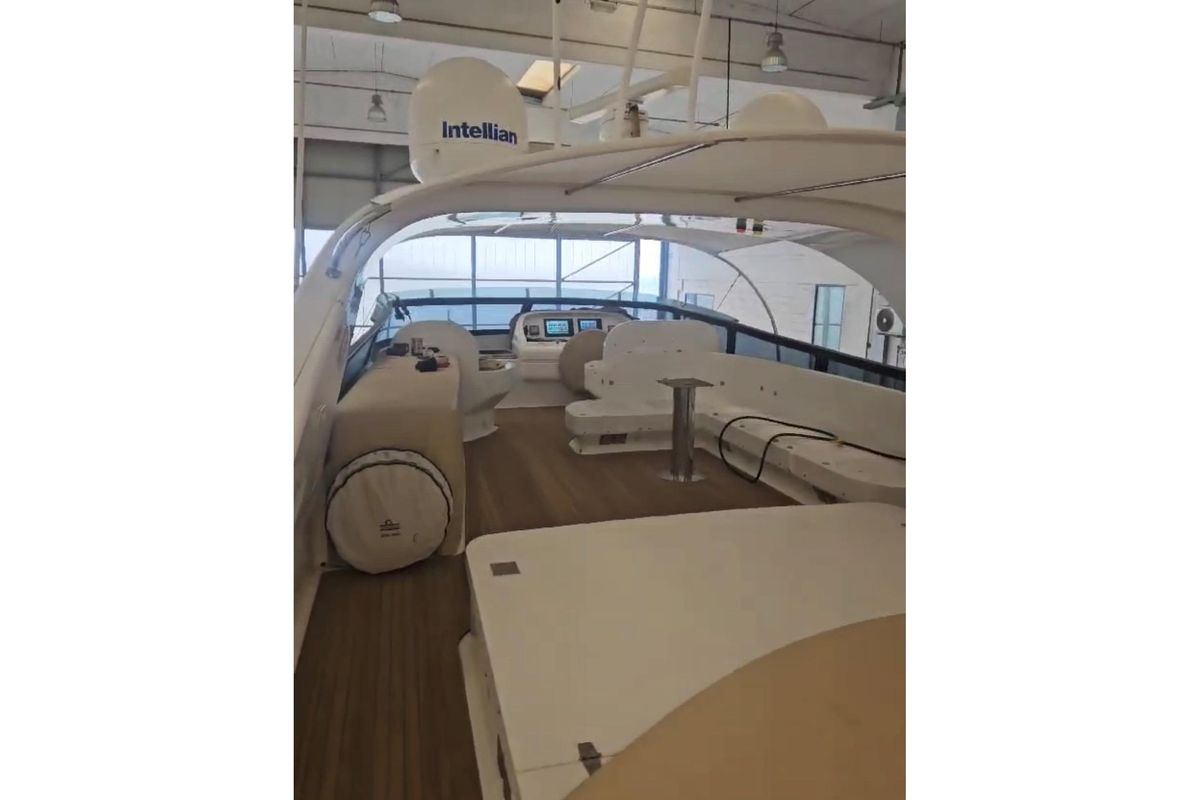 2004 Maiora 78 