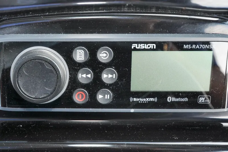 Samaya Lu Yacht Photos Pics 2020 Jeanneau NC 895 - Samaya Lu