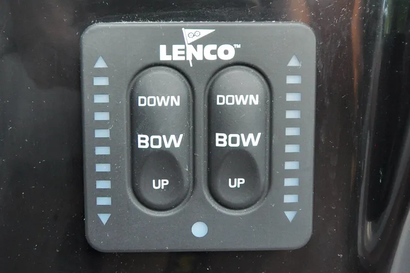 Samaya Lu Yacht Photos Pics 2020 Jeanneau NC 895 - Samaya Lu