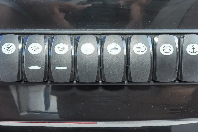 Samaya Lu Yacht Photos Pics 2020 Jeanneau NC 895 - Samaya Lu