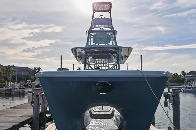  Yacht Photos Pics Freeman 42 boat, 2025 model, docked with clear sky background.