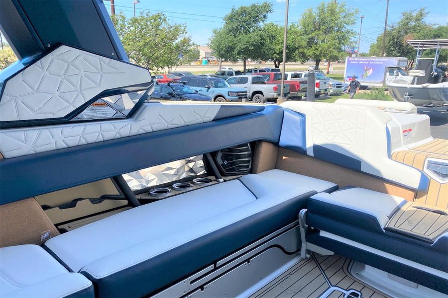 2021 Nautique Super Air Nautique G25 Paragon