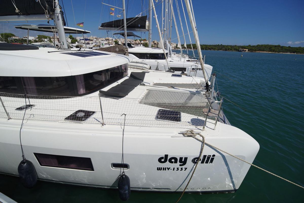 2020 Lagoon 41 