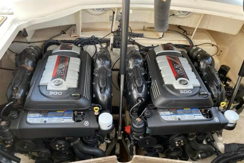 2017 Sea Ray 310 Slx @ Puerto Vallarta "bella" Yacht Photos Pics Twin 6.2L engines in a 2017 Sea Ray 310 SLX boat.