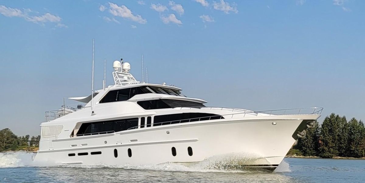2006 Cheoy Lee 95 