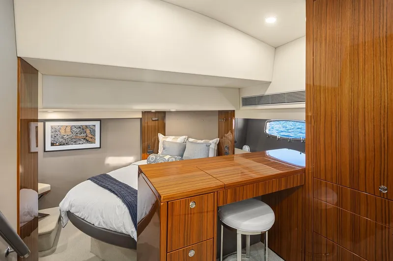 Blue Sky *name Reserved Yacht Photos Pics Master Stateroom