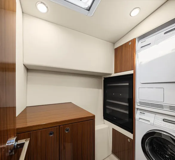 Blue Sky *name Reserved Yacht Photos Pics Starboard Utility Room