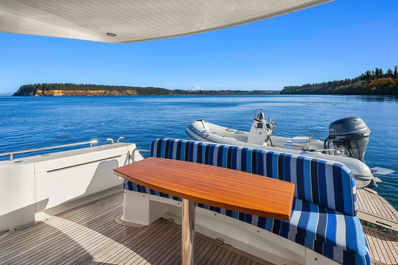 Blue Sky *name Reserved Yacht Photos Pics Aft Deck