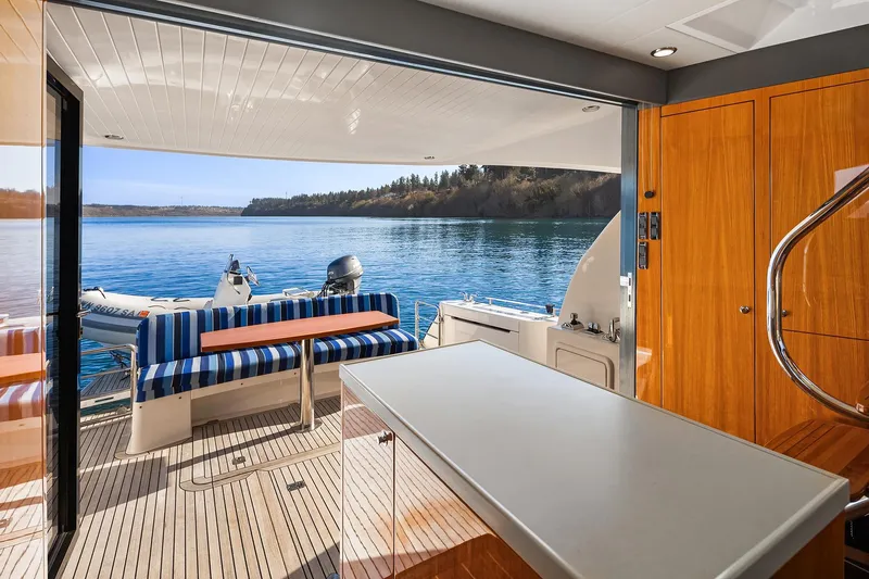 Blue Sky *name Reserved Yacht Photos Pics Aft Deck