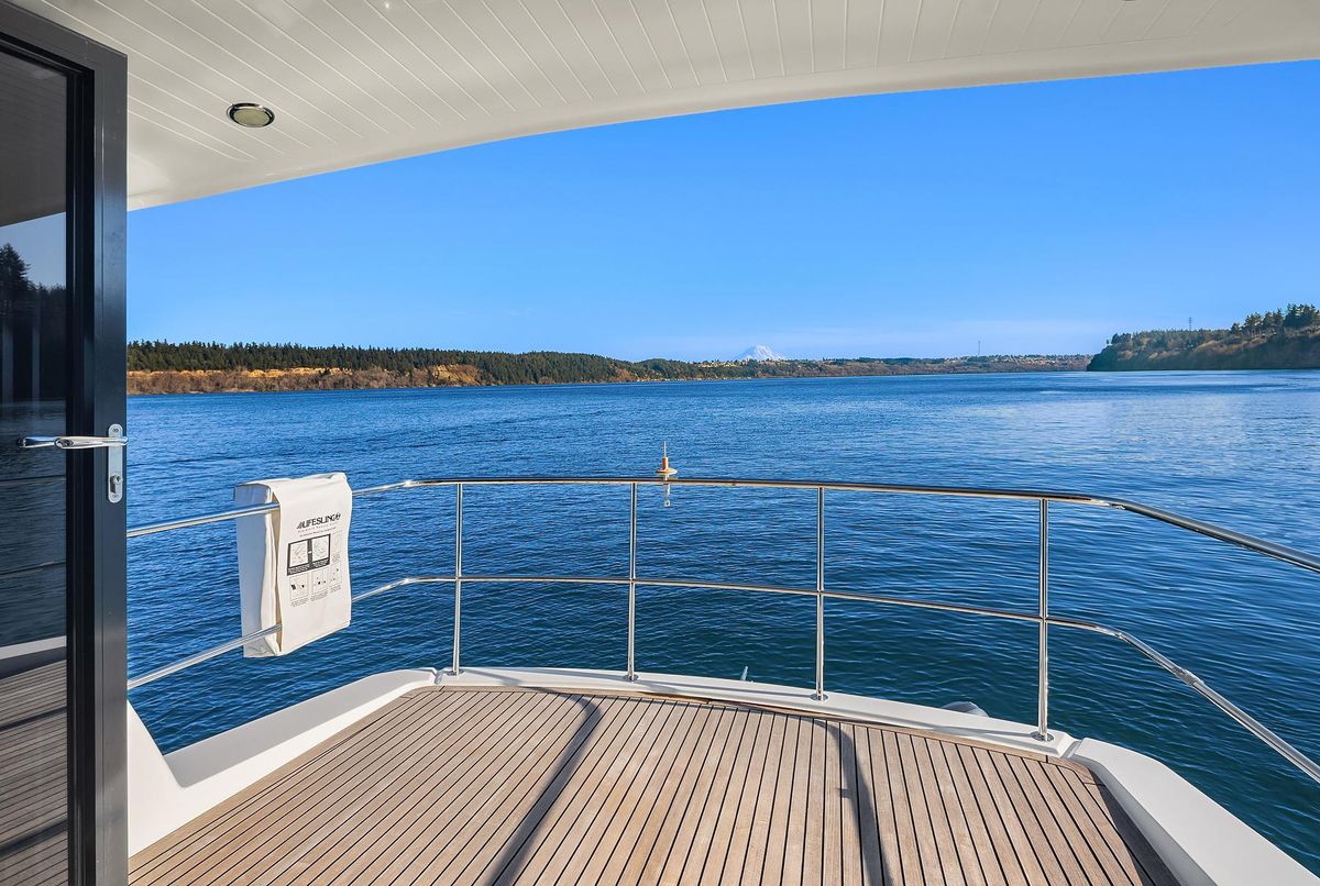 2016 Maritimo 50 