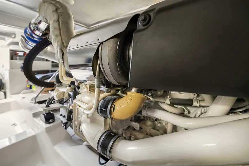 Blue Sky *name Reserved Yacht Photos Pics Engine Room