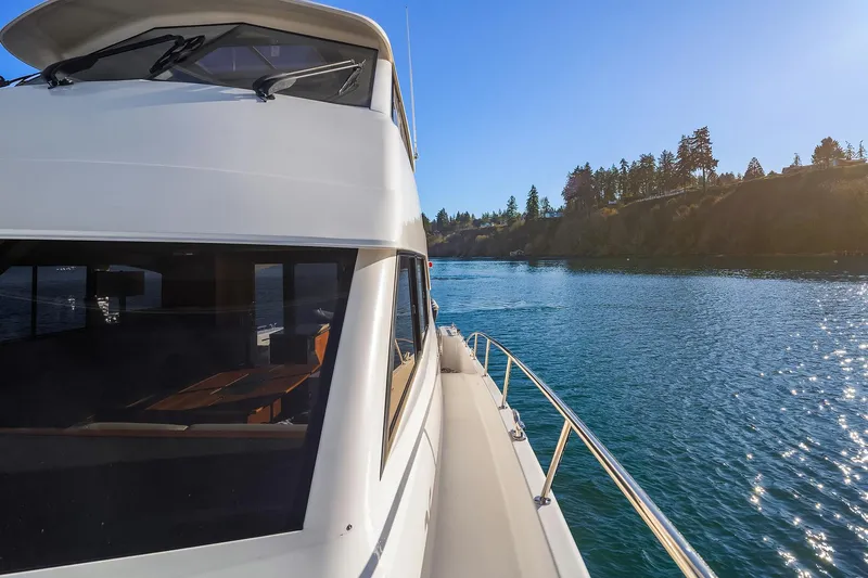 Blue Sky *name Reserved Yacht Photos Pics Side Deck Port