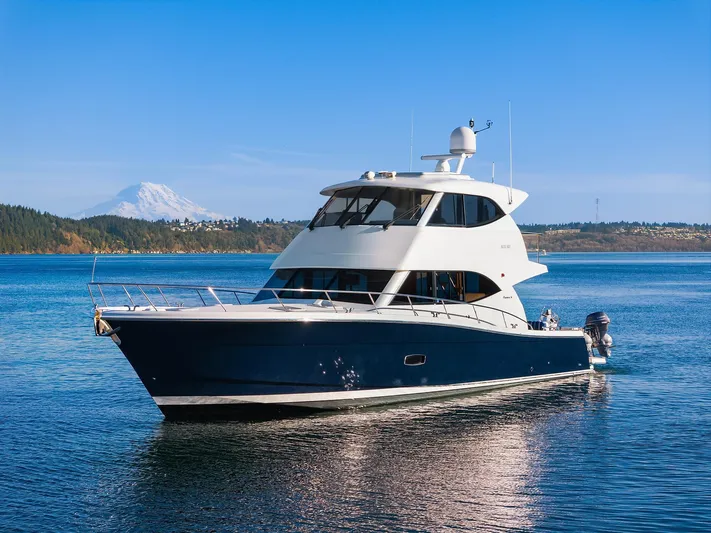 Blue Sky *name Reserved Yacht Photos Pics Port Bow Profile