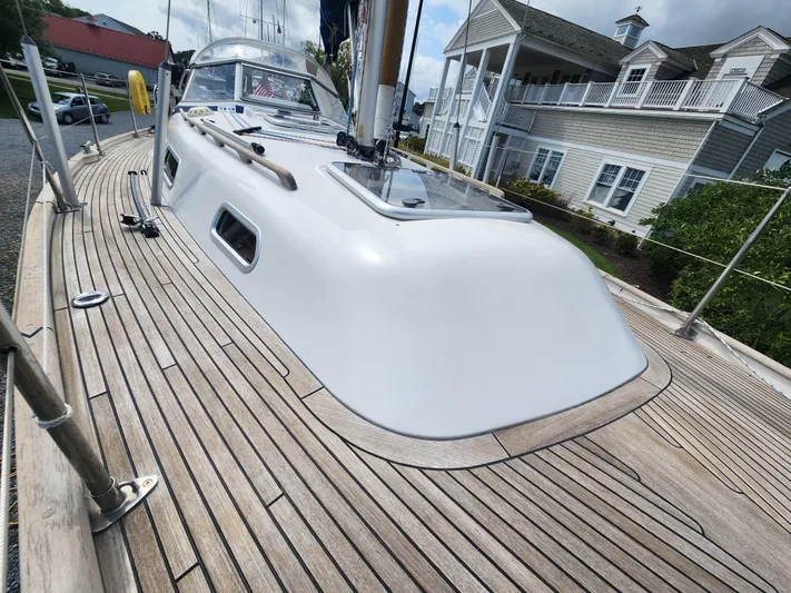 Ceres Yacht Photos Pics Hallberg-Rassy 342 sailboat deck, 2016 model, with wooden finish and sleek design.