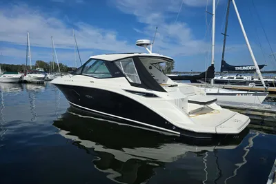 Sea Ray 320 Sundancer Coupe