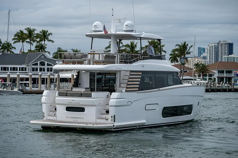  Yacht Photos Pics 