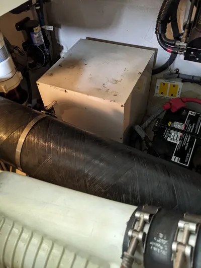  Yacht Photos Pics Engine compartment of a 2006 Sea Ray 44 Sundancer boat.