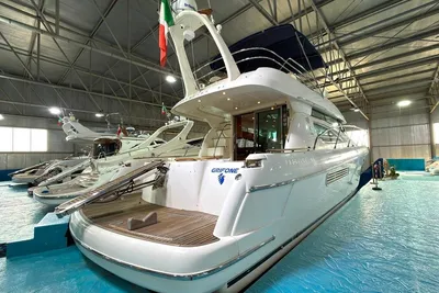 Custom Jeanneau Prestige 46 fly