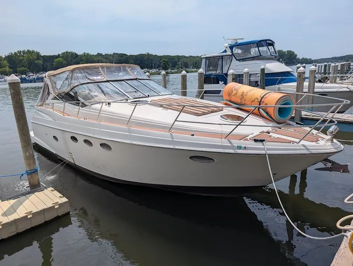 No Drama Yacht Photos Pics 2002 Regal Commodore 3860 yacht docked at marina with clear skies.
