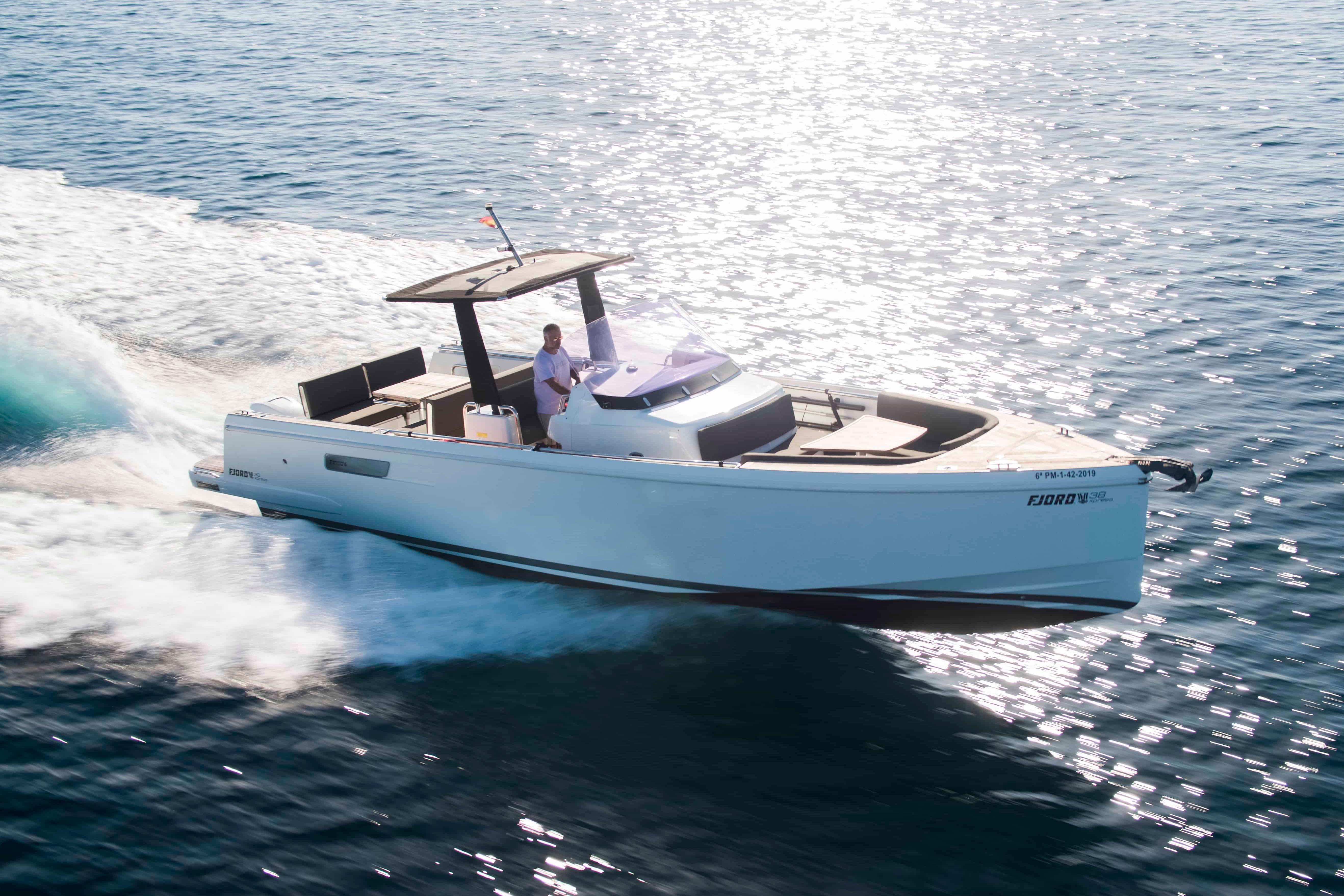 2018 Fjord 38 Xpress